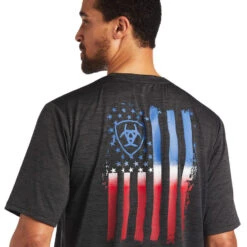 Ariat® Men's Charger Vertical Flag Graphic Charcoal T-Shirt 10040632 2 Ariat® Men's Charger Vertical Flag Graphic Charcoal T-Shirt 10040632 -Ariat Shop 10040632 01 419aa84e 1ab6 427e 87bb 25cf3a374d30