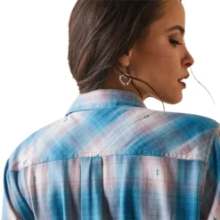 Ariat® Ladies R.E.A.L Billie Jean Blue Plaid Shirt 10043452 3 Ariat® Ladies R.E.A.L Billie Jean Blue Plaid Shirt 10043452 -Ariat Shop 10043452d 6b9b7879 77ec 4fa4 a51c 80fac43fc022