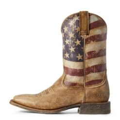 Ariat® Men's Distressed Brown And Flag Circuit Proud Boots 10031513 4 Ariat® Men's Distressed Brown And Flag Circuit Proud Boots 10031513 -Ariat Shop 57 45cffbba c21c 4751 953c 62d7f18418be