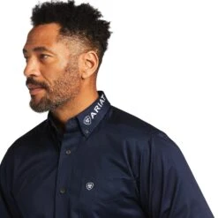 Ariat® Men's Team Logo Twill Fitted Navy & Stars Shirt 10039438 -Ariat Shop S22 MNS WEST 10039438 detail02