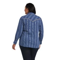 Ariat® Ladies REAL™ Darling Chambray Dobby Shirt 10040625 5 Ariat® Ladies REAL™ Darling Chambray Dobby Shirt 10040625 -Ariat Shop S22 WMS WEST 10040625 back plus