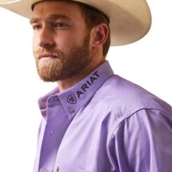 Ariat® Men's Team Logo Twill Violet Tulip Button Down Shirt 10043521 -Ariat Shop S23 MNS WEST 10043521 detail01