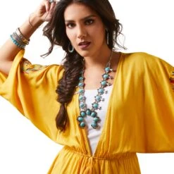 Ariat® Ladies Carmen York Yellow Top 10043667 2 Ariat® Ladies Carmen York Yellow Top 10043667 -Ariat Shop S23 WMS WEST 10043667 detail02